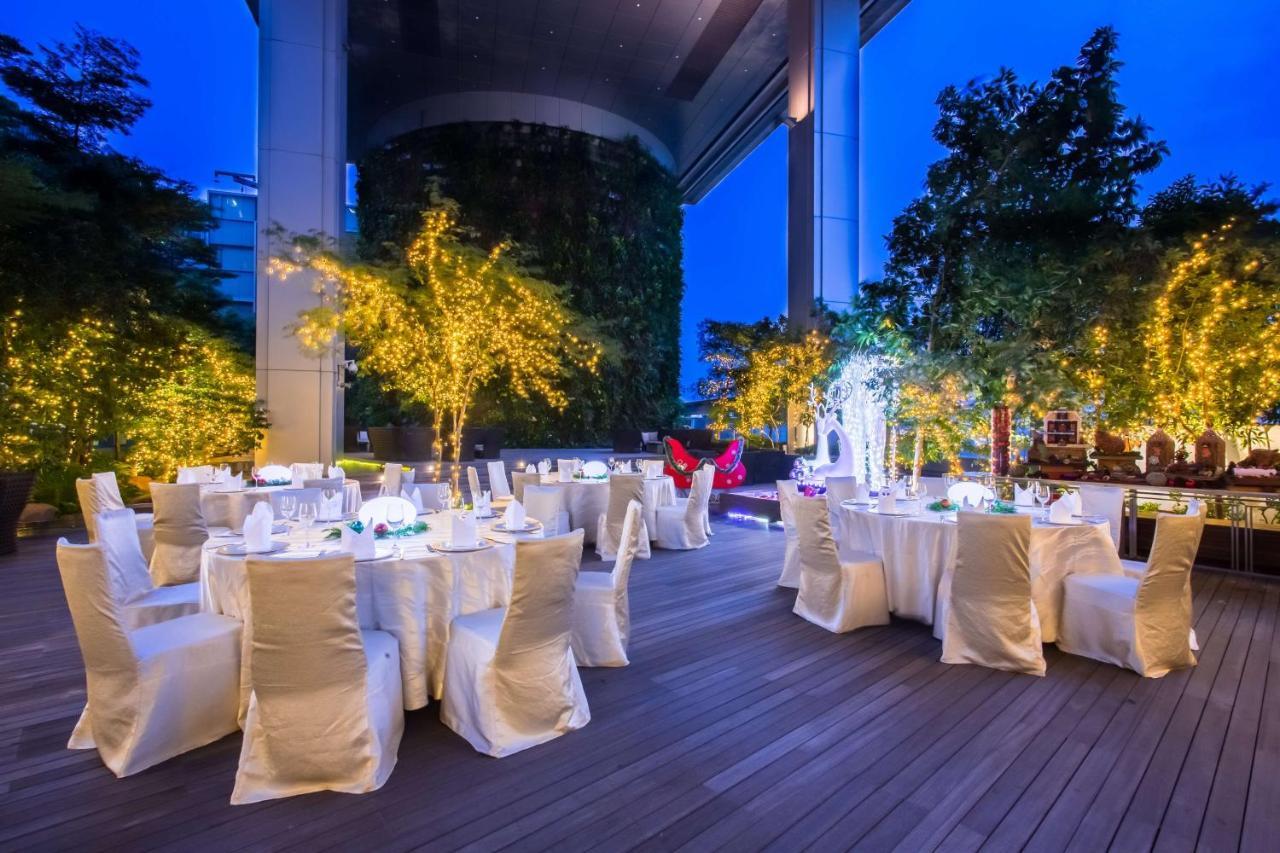 Jen Singapore Orchardgateway By Shangri-La Hotel Exterior photo